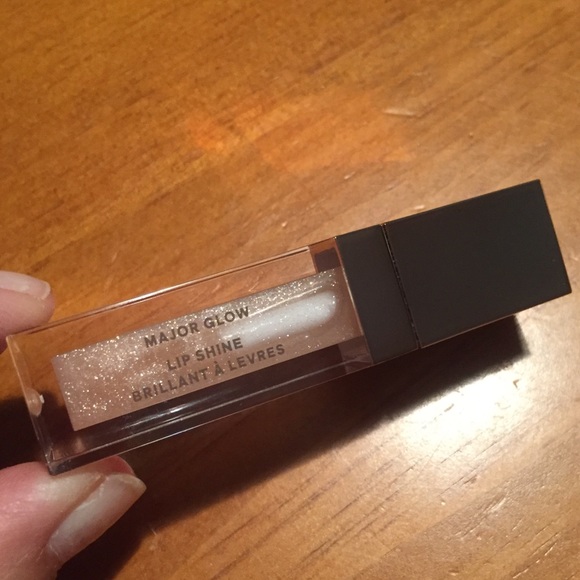 Patrick Ta Major Glow Lip Shine 💋 - Picture 4 of 9